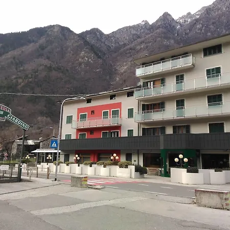 Hotel Aurora