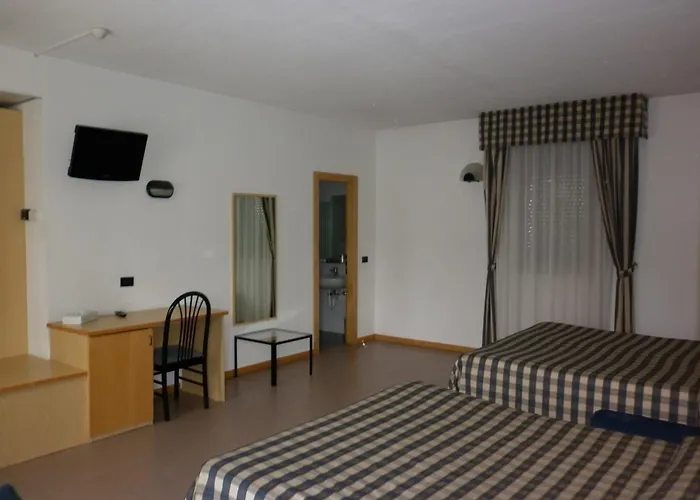 Hotel Aurora 3*